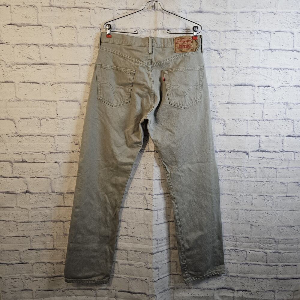 Vintage Levis Jeans Mens 34x34 Beige 501 Button Fly Denim Pants Skate Work Y2K - Picture 3 of 10
